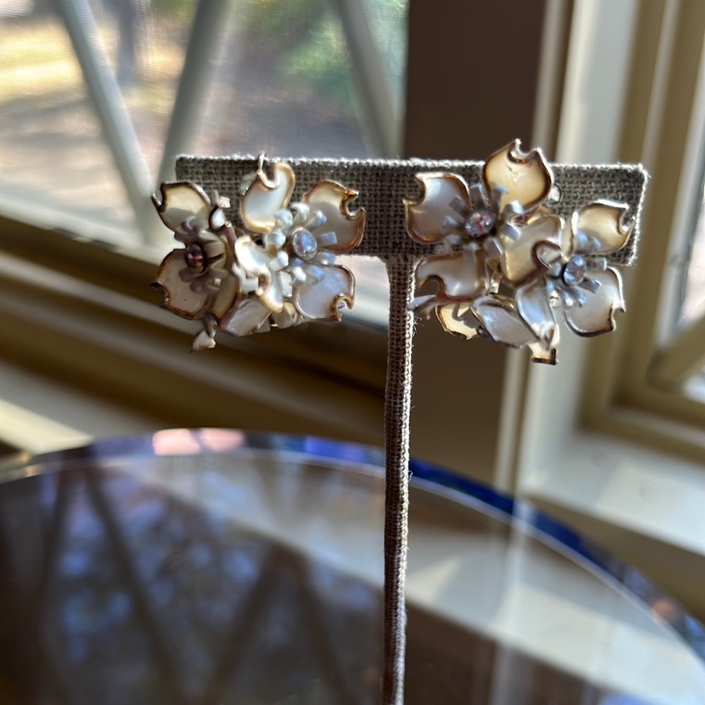 Vintage Flower Earrings